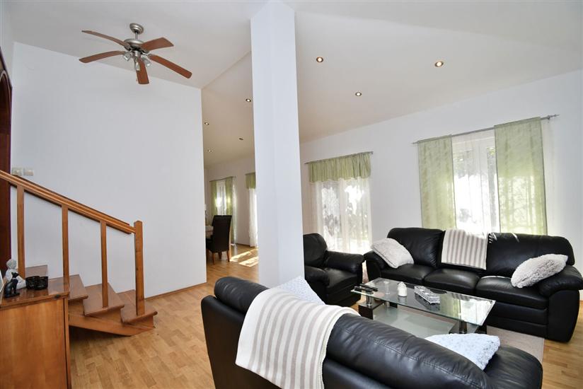 House K1, for 6 persons