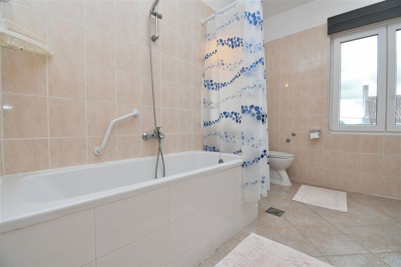 House K1, for 6 persons