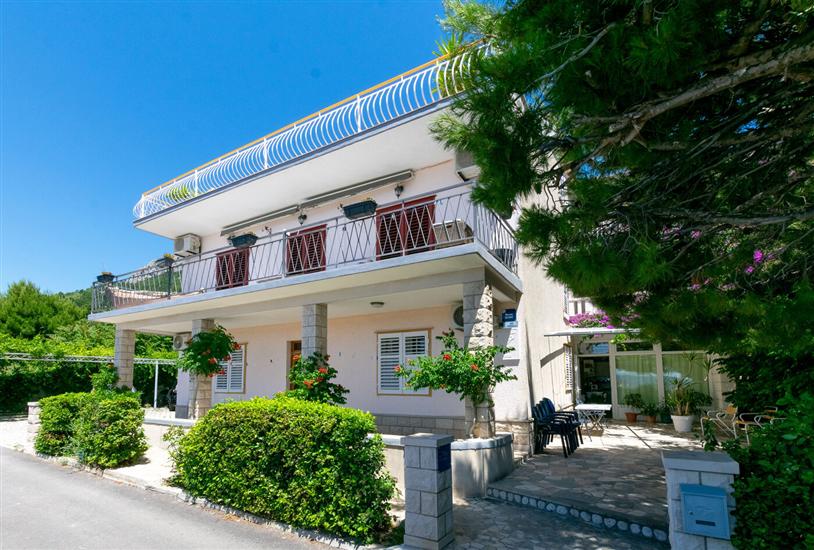 Apartment Ivica