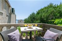 Room S2, for 2 persons
