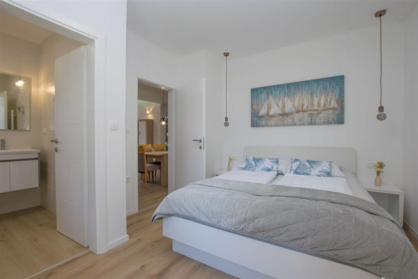 Apartment A1, for 6 persons