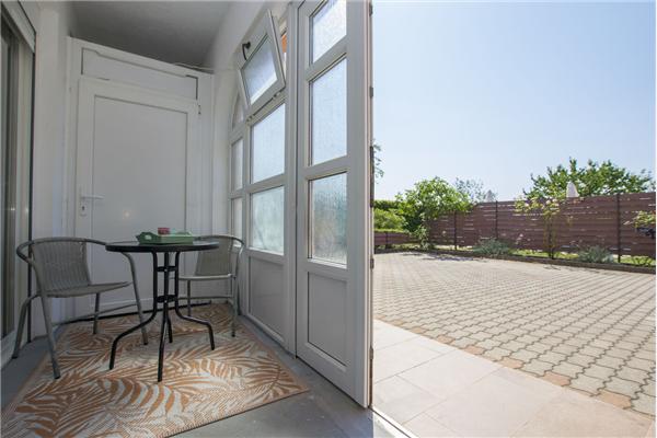 Apartment A1, for 6 persons