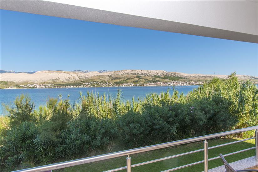 Apartment A2, for 4 persons