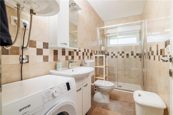 Apartman A1, na 5 osebe