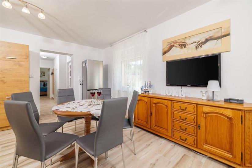 Apartman A2, na 5 osebe