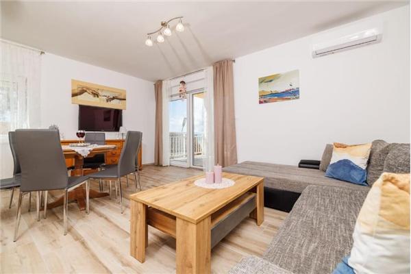 Apartman A2, na 5 osebe