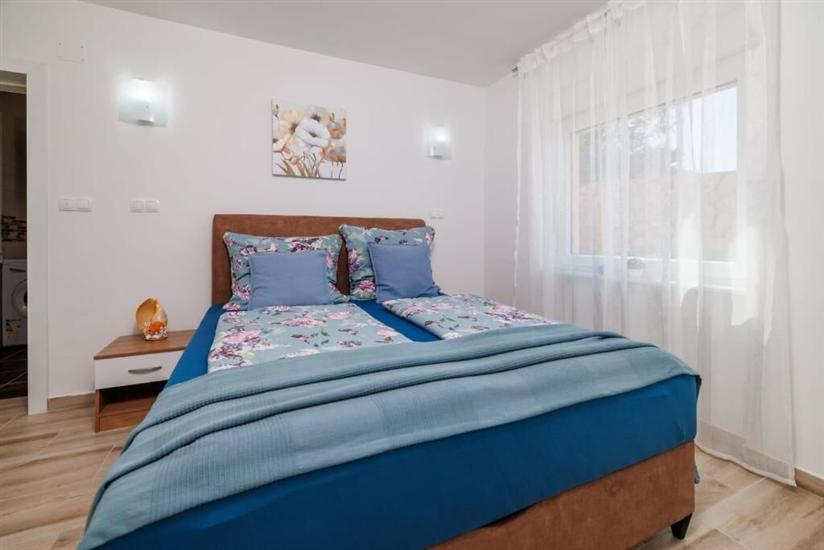 Apartman A2, na 5 osebe