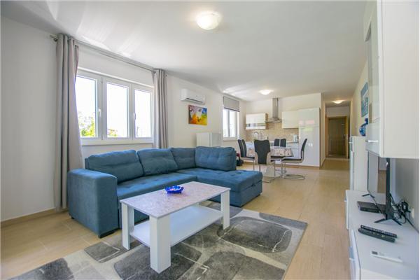 House K1, for 8 persons