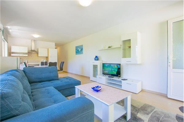 House K1, for 8 persons