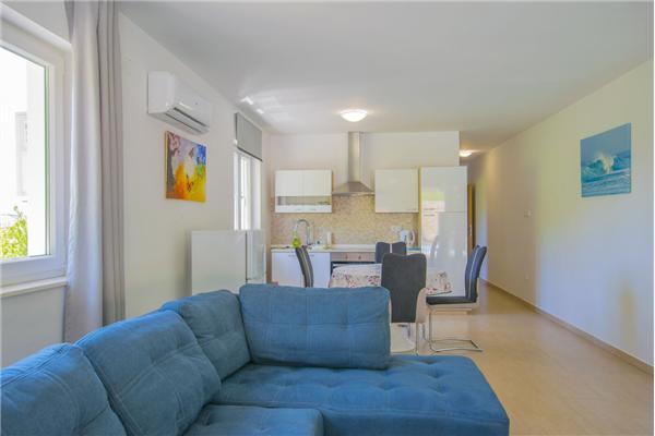 House K1, for 8 persons