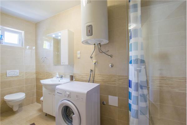 House K1, for 8 persons