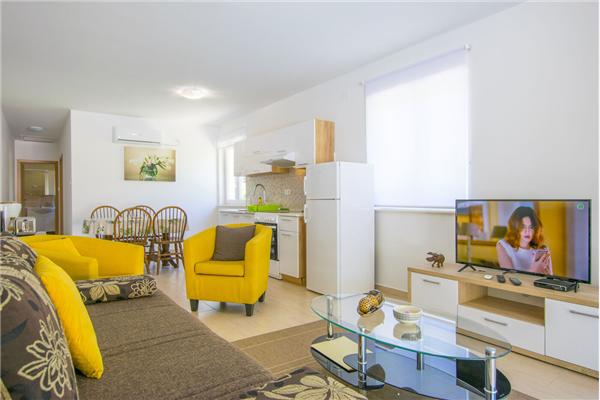 House K1, for 8 persons