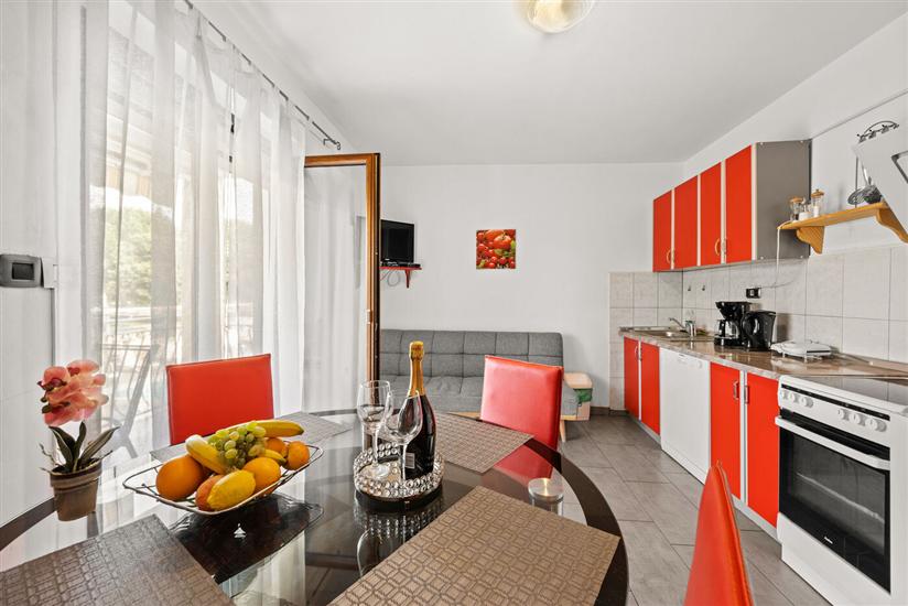 Apartment A2, for 4 persons