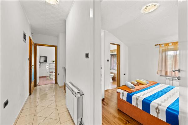 Apartment A4, for 4 persons