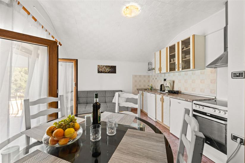 Apartment A4, for 4 persons