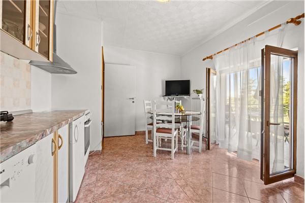 Apartment A4, for 4 persons