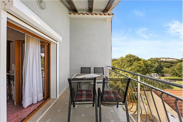 Apartment A4, for 4 persons