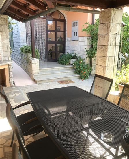 Apartment A2, for 5 persons