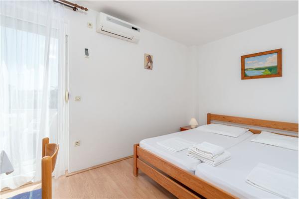 Apartment A5, for 2 persons