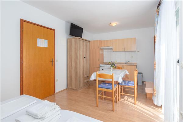Apartment A5, for 2 persons