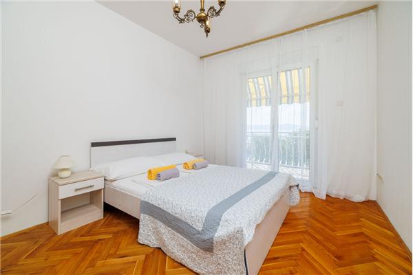 Apartment A2, for 8 persons