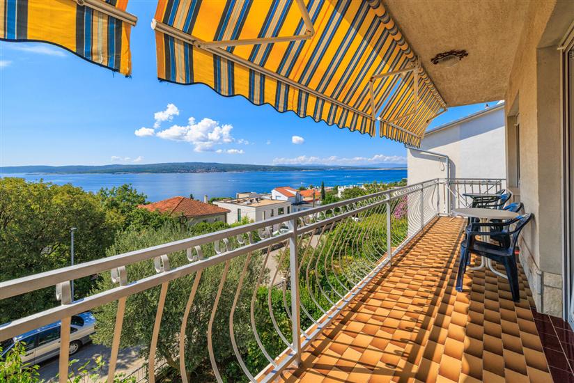 Apartment A2, for 8 persons