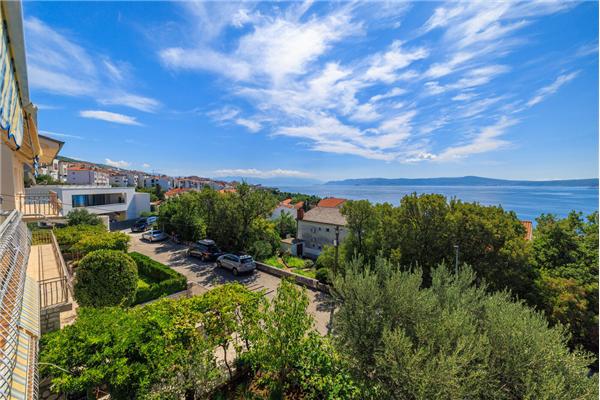 Apartment A2, for 8 persons