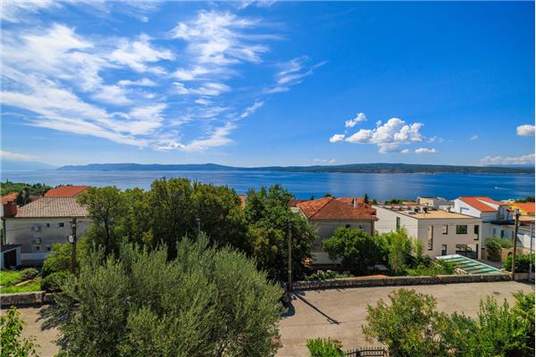 Apartment A2, for 8 persons