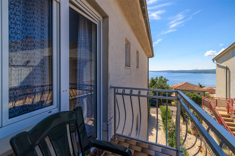 Apartment A2, for 8 persons