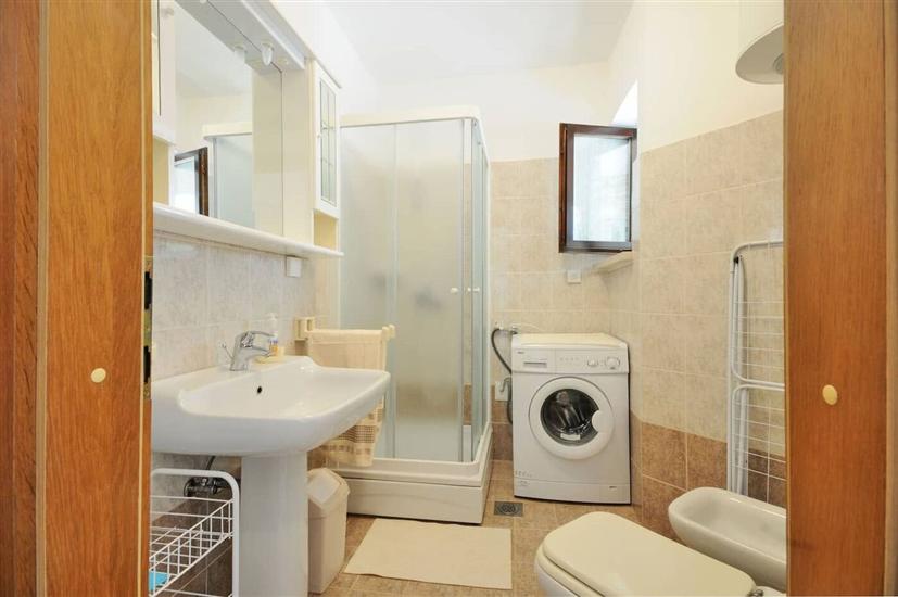 House K1, for 5 persons