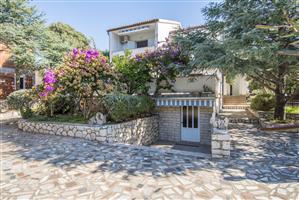 Apartment - Mandre - island Pag