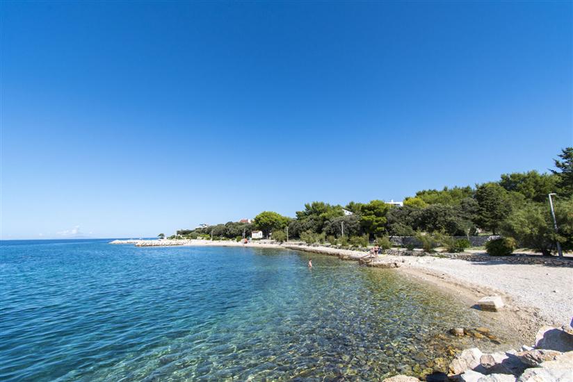 Apartment Family Ribicic