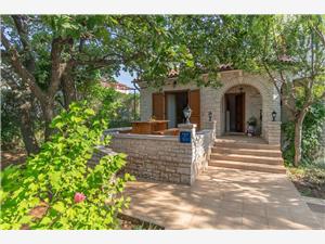 House Salvia Barban, Stone house, Size 64.00 m2, Accommodation with pool