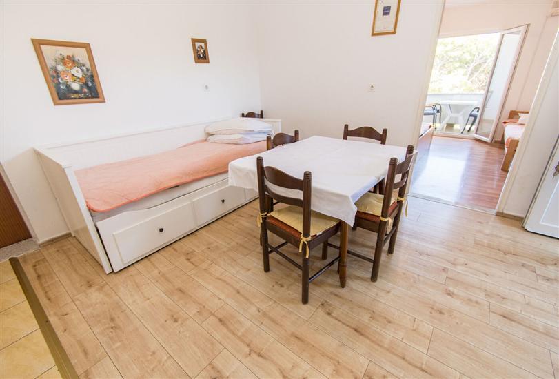 Apartment A2, for 4 persons