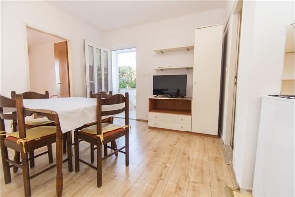 Apartment A2, for 4 persons