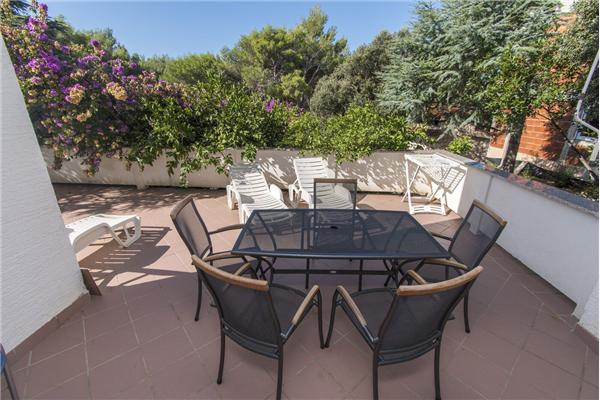 Apartment A4, for 4 persons