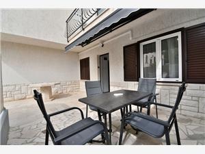 Apartment Martelina Rakalj, Size 67.00 m2, Airline distance to town centre 10 m