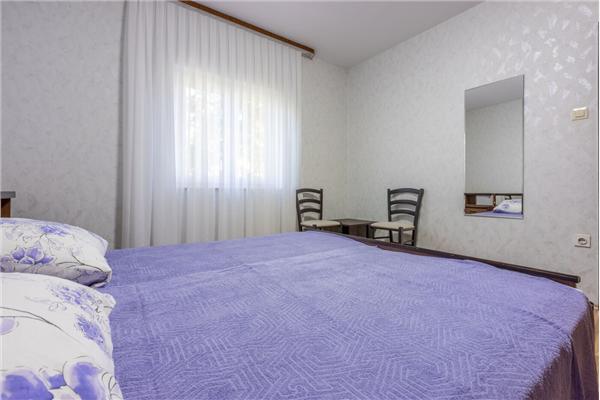 Apartment A1, for 5 persons