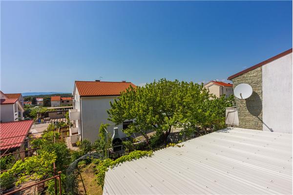 Apartment A1, for 5 persons