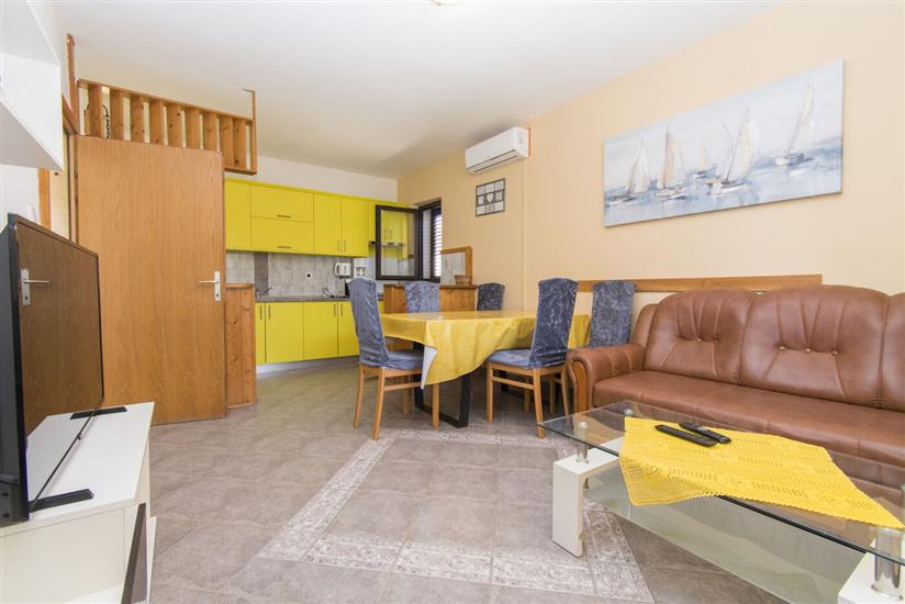 Apartment A1, for 4 persons