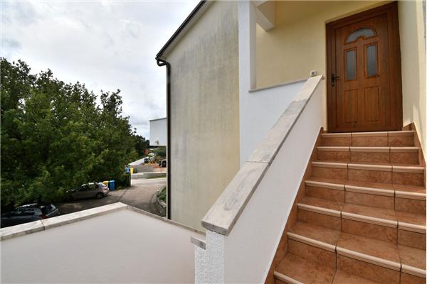 Apartment A2, for 5 persons