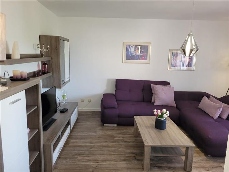 Apartment A2, for 4 persons