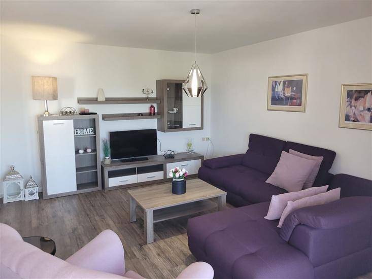 Apartment A2, for 4 persons