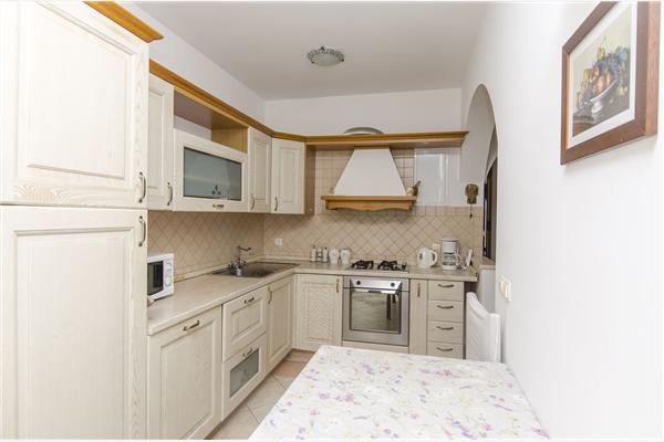 Apartment A1, for 7 persons