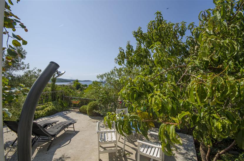 Apartment A1, for 7 persons