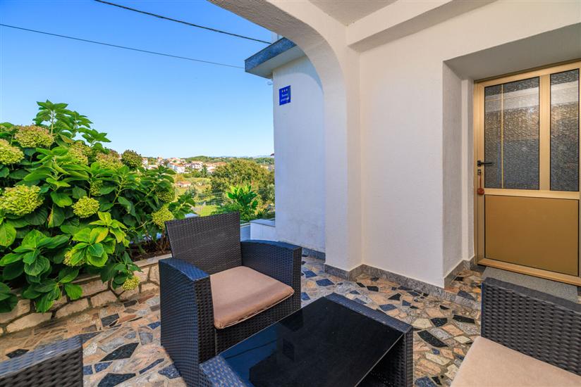 Apartment A1, for 5 persons