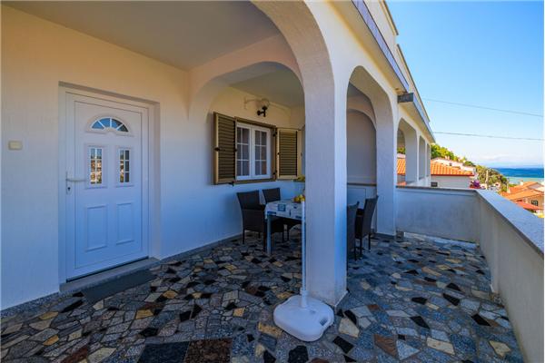 Apartment A2, for 5 persons