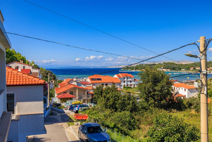 Apartment A2, for 5 persons