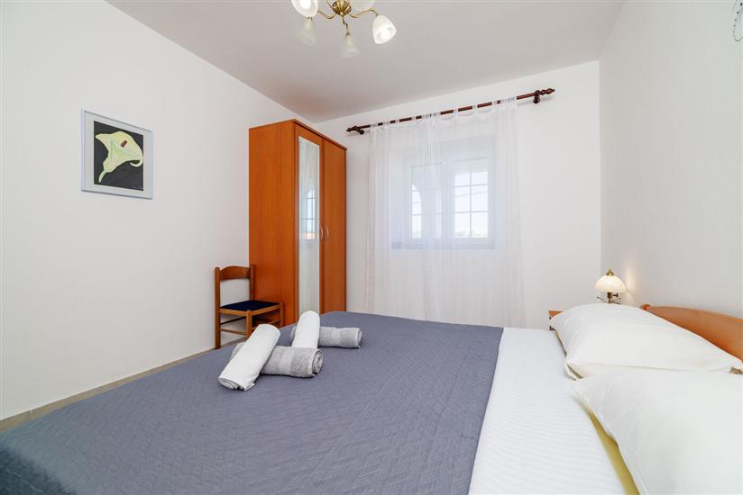 Apartment A2, for 5 persons