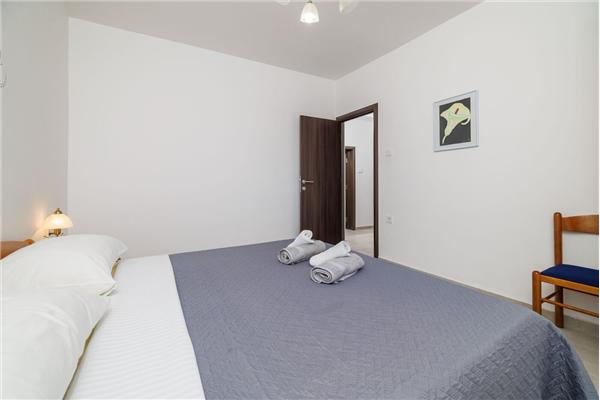 Apartment A2, for 5 persons
